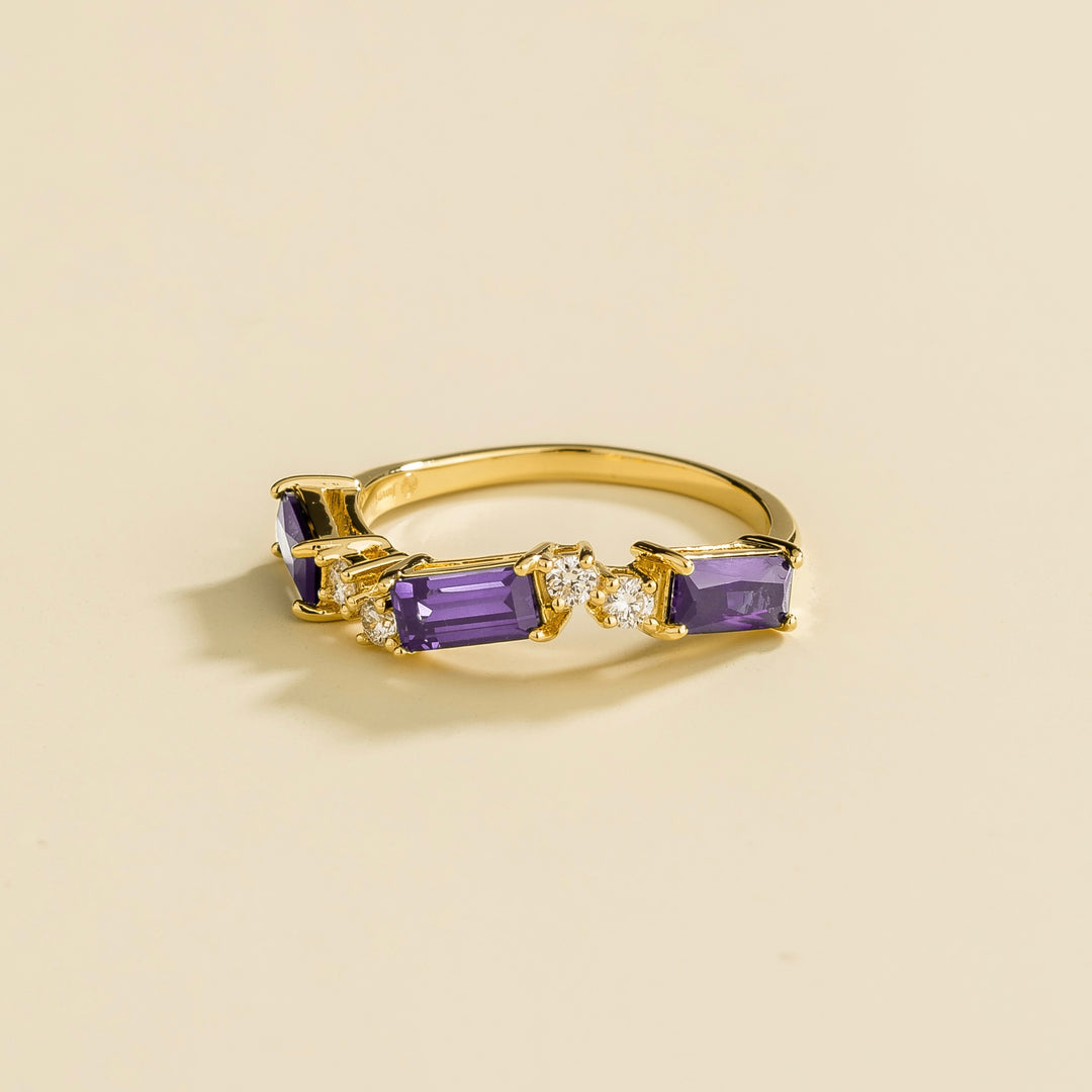 Forma Gold Ring Set With Purple Sapphire & Diamond