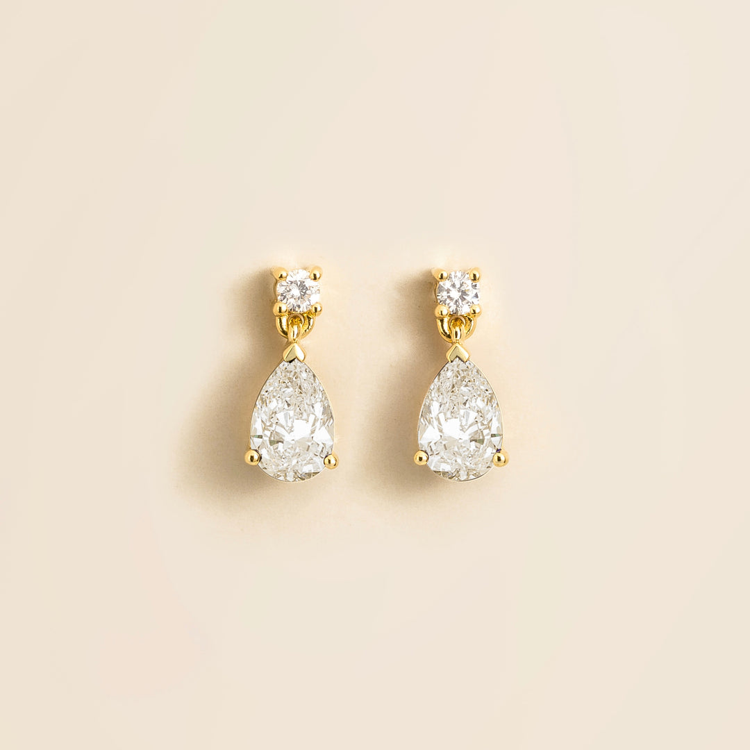 Pisa gold earrings set with Diamonds