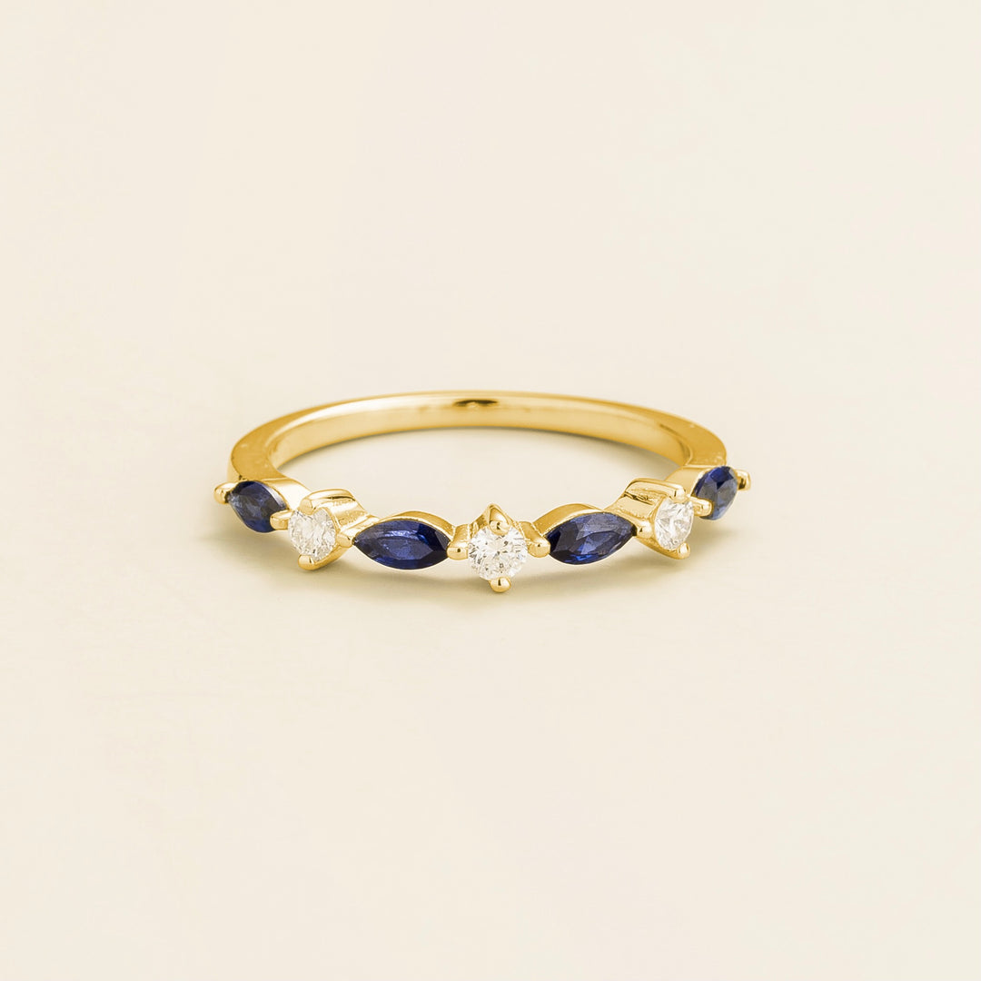 Markiz Gold Ring In Blue Sapphire & Diamond