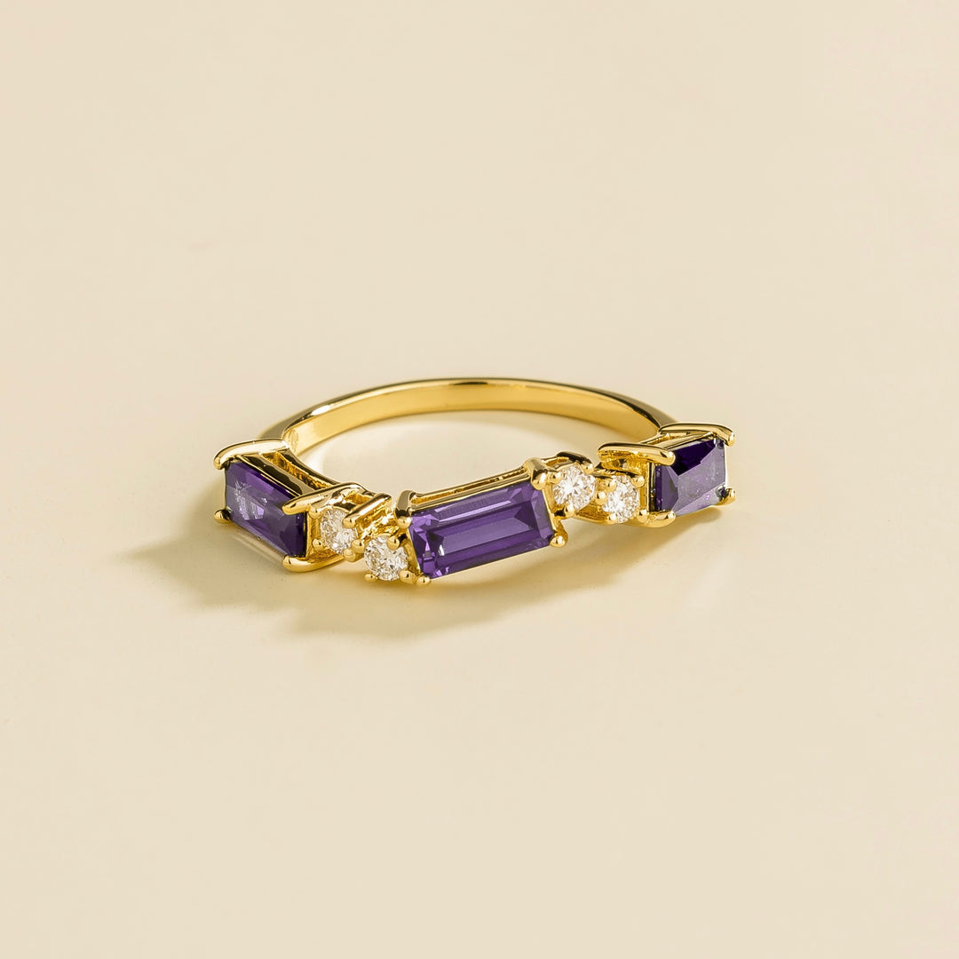 Forma Gold Ring Set With Purple Sapphire & Diamond