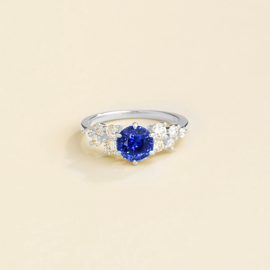 Floret white gold ring in Blue sapphire & Diamonds