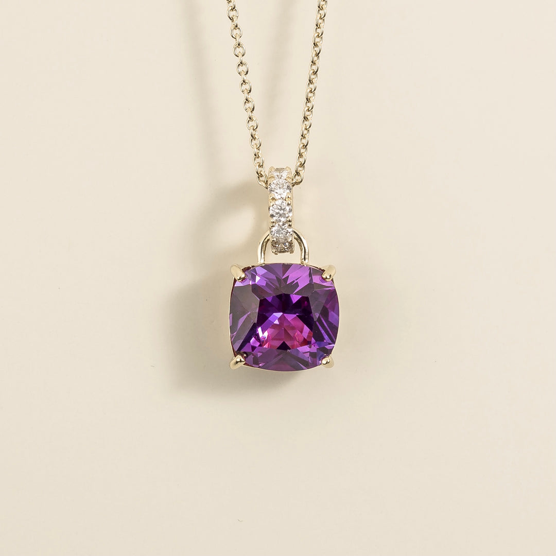 Oreol Pendant Necklace In Purple Sapphire & Diamond Set In White Gold