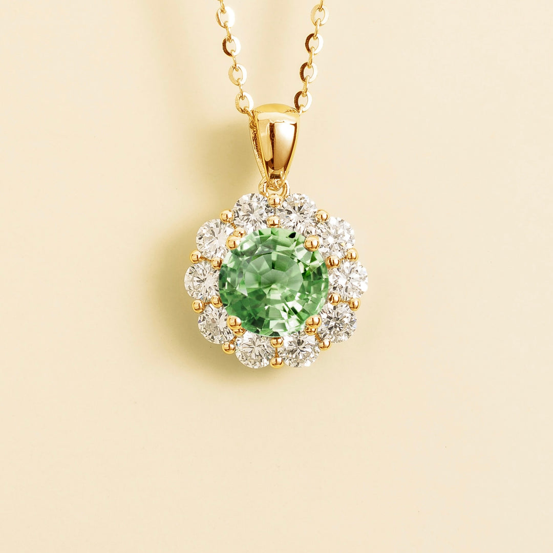 Floret Gold Necklace Set With Green Sapphire & Diamond