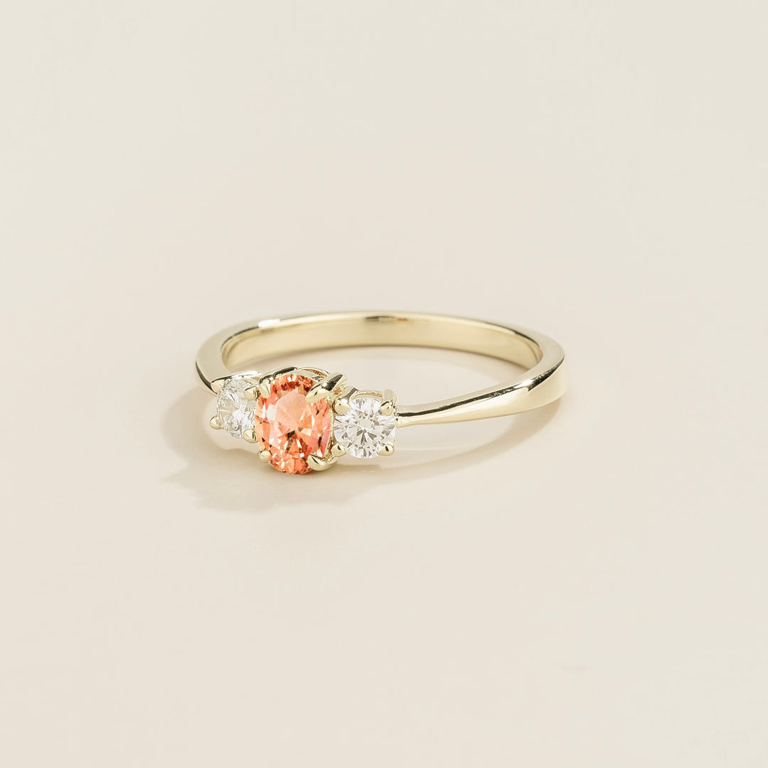 Boble white gold ring set with Padparadscha sapphire and Diamonds