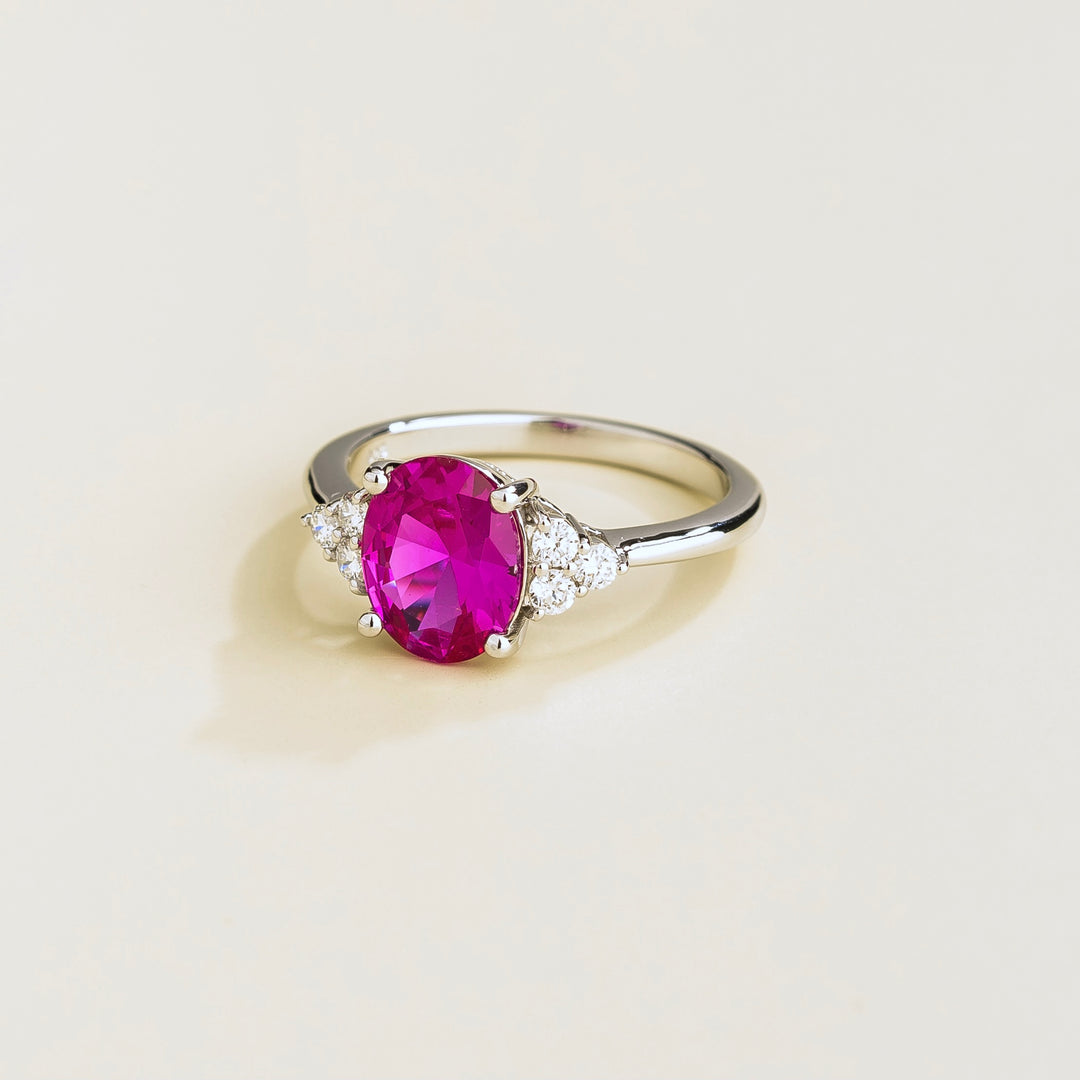 Ovo white gold ring Pink sapphire & Diamond