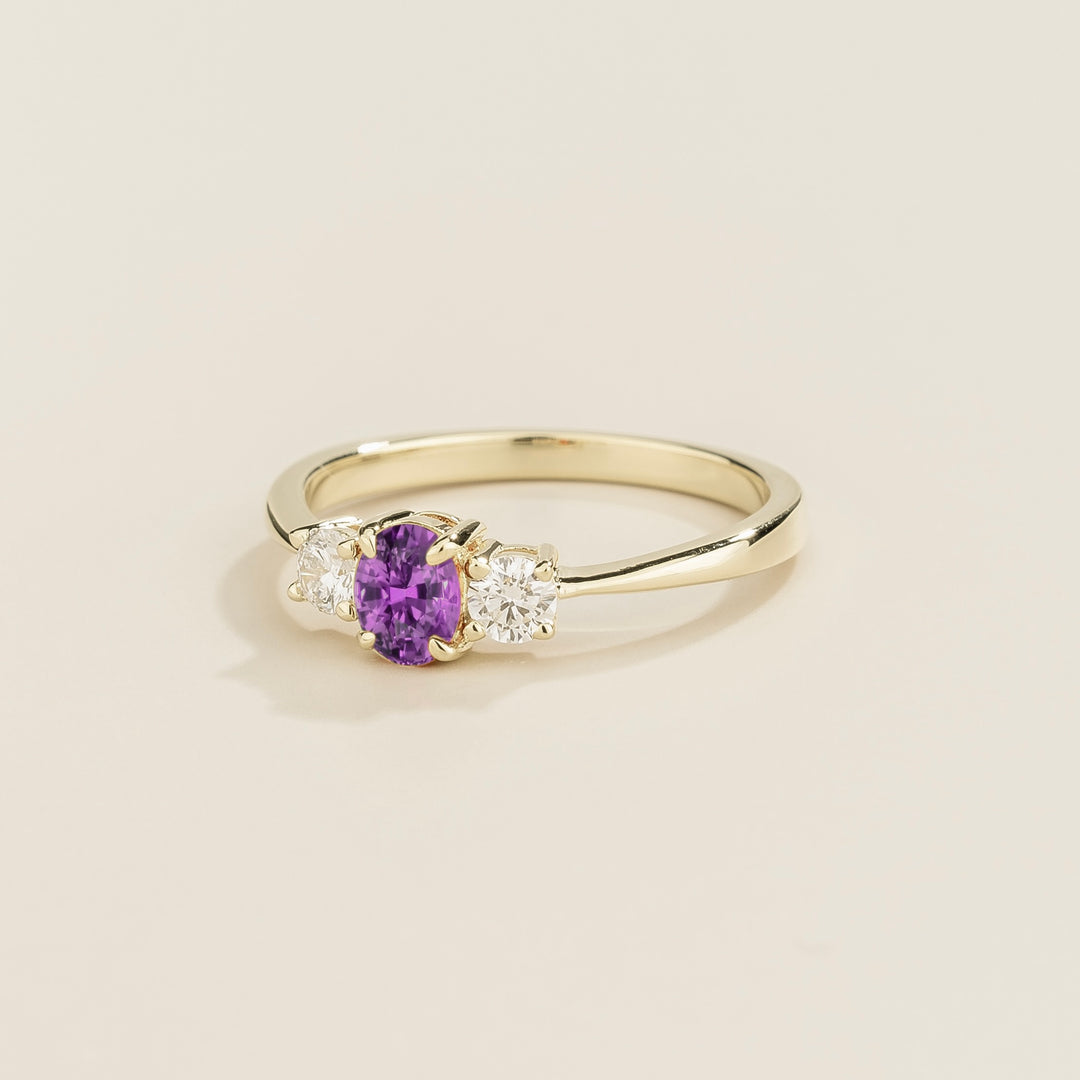 Boble white gold ring set with Purple sapphire and Diamonds