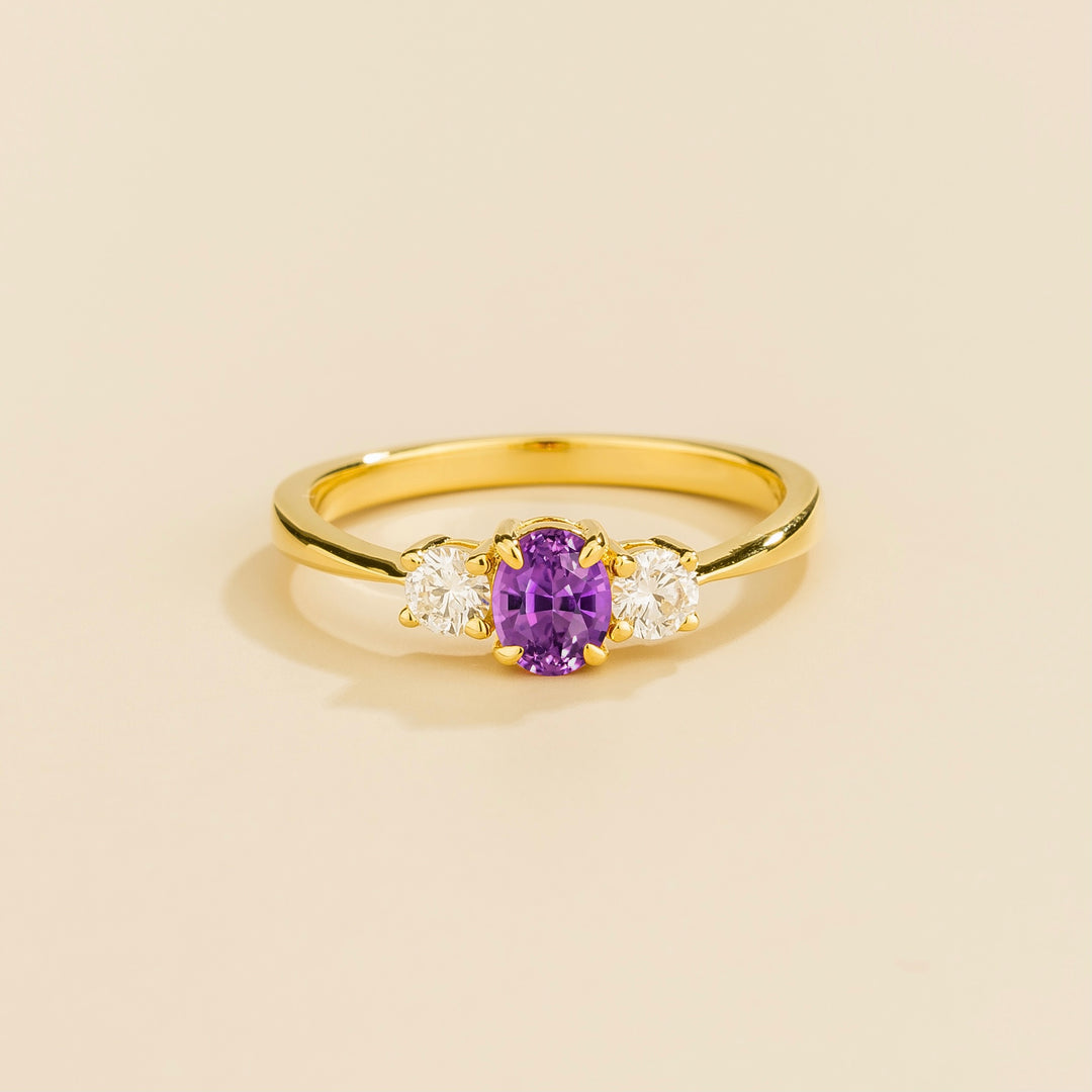 Boble gold ring set with Purple sapphire and Diamonds