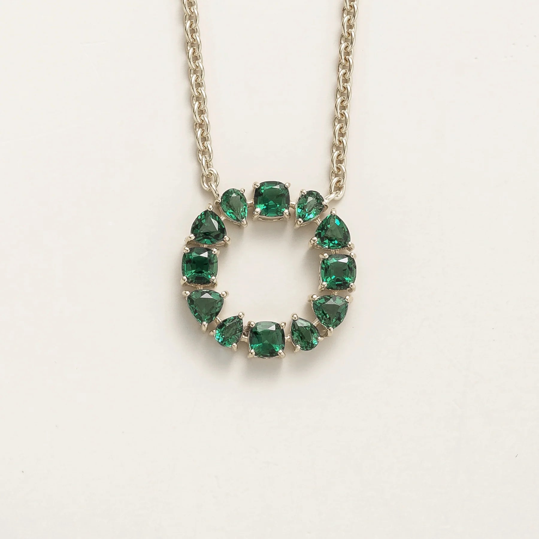 Emerald Earrings Juvetti Jewellery London Glorie White Gold Necklace Set With Emerald