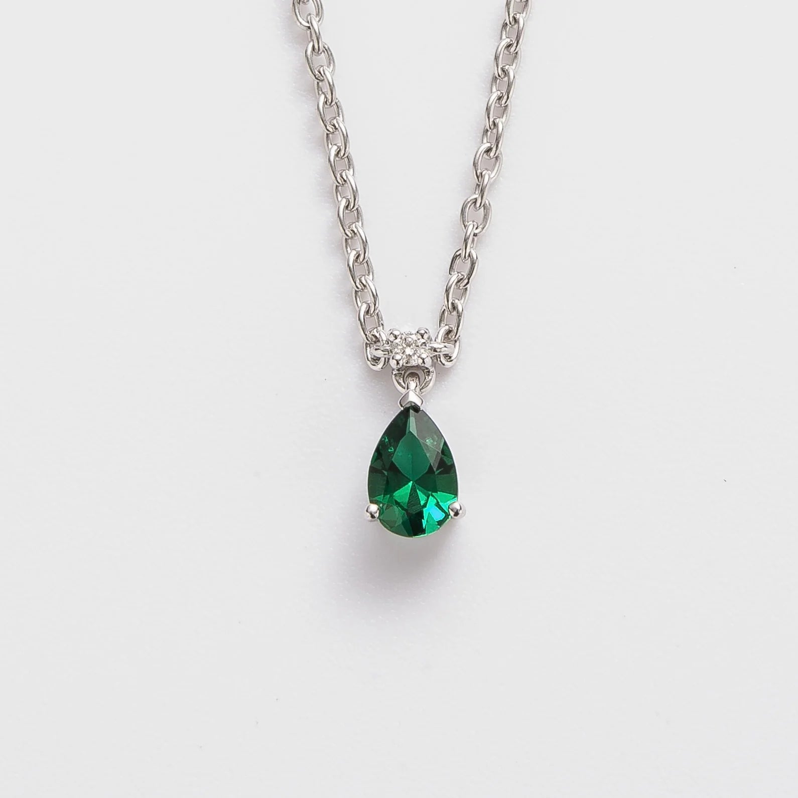 Emerald Earrings Juvetti Jewellery London Ori Small Pendant Necklace In Emerald and Diamond Set In White Gold