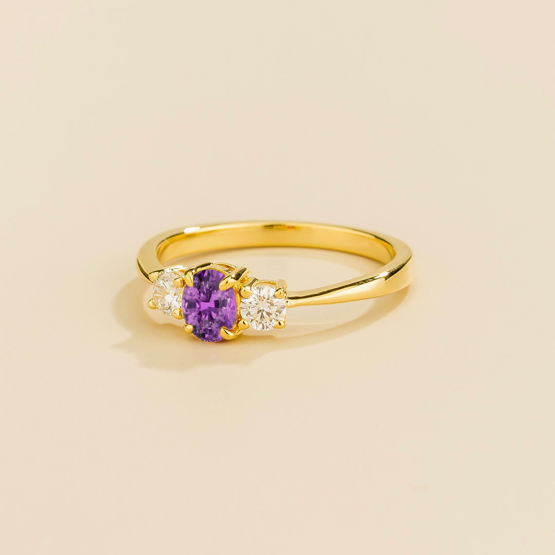 Boble gold ring set with Purple sapphire and Diamonds