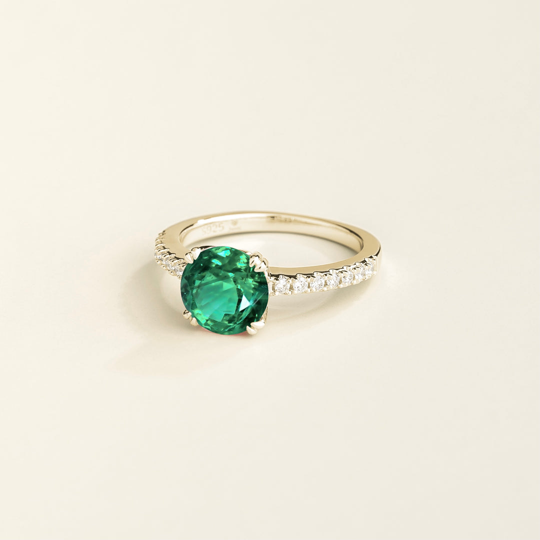 Solen white gold ring Emerald sapphire & Diamond