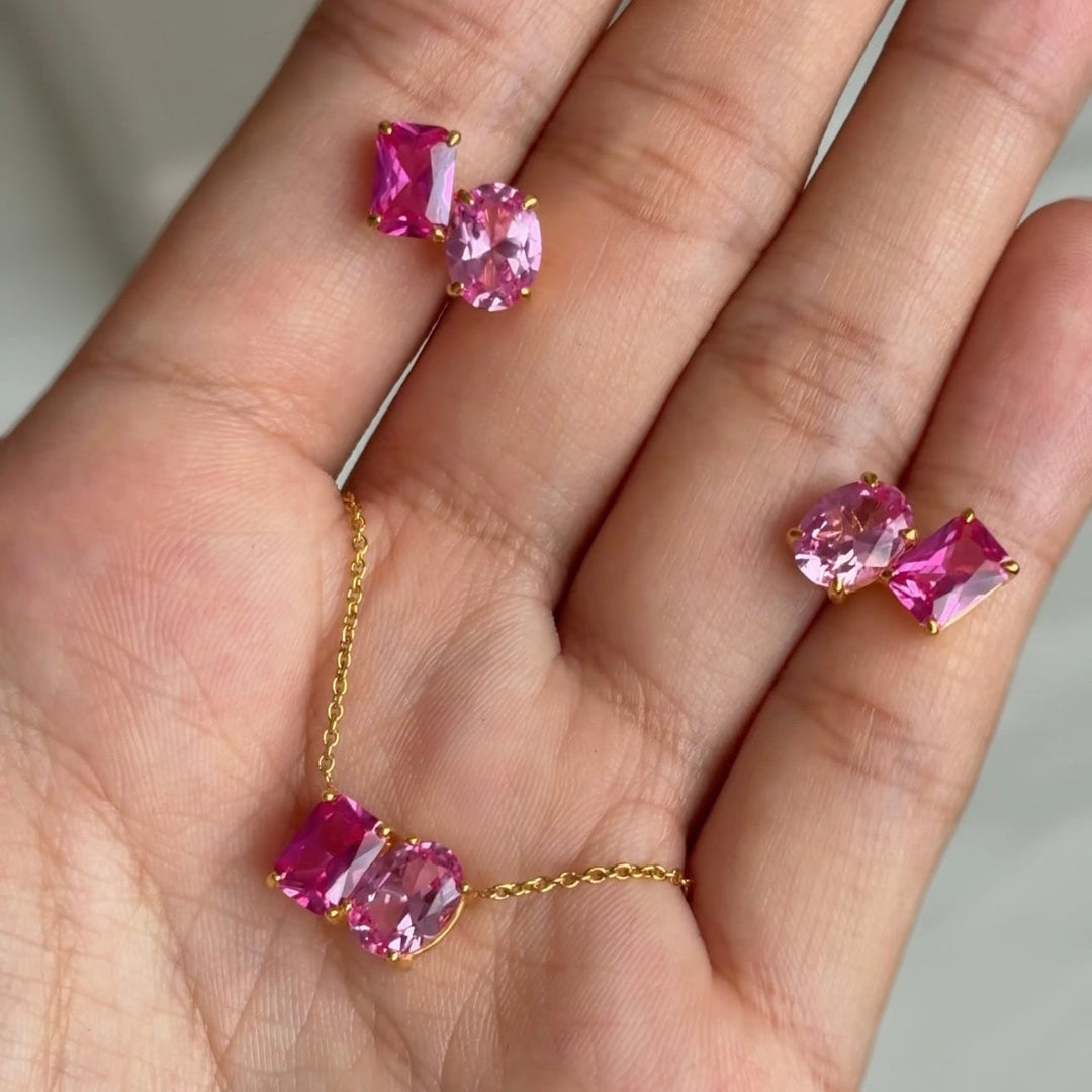 Buchon white gold necklace set with Pink sapphire