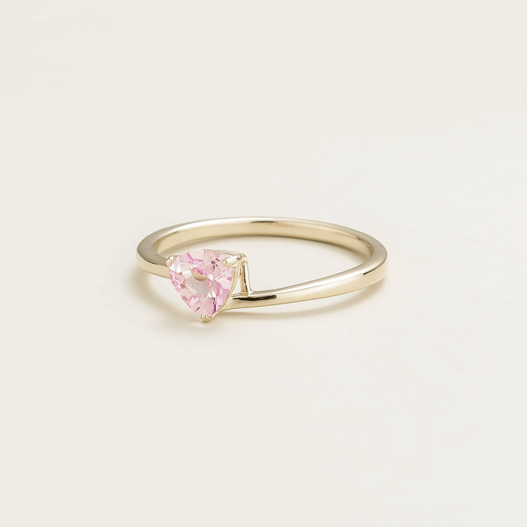 Trillion white gold ring set with Pink sapphire