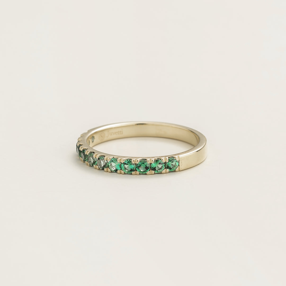 Salto White Gold Ring Set With Emerald