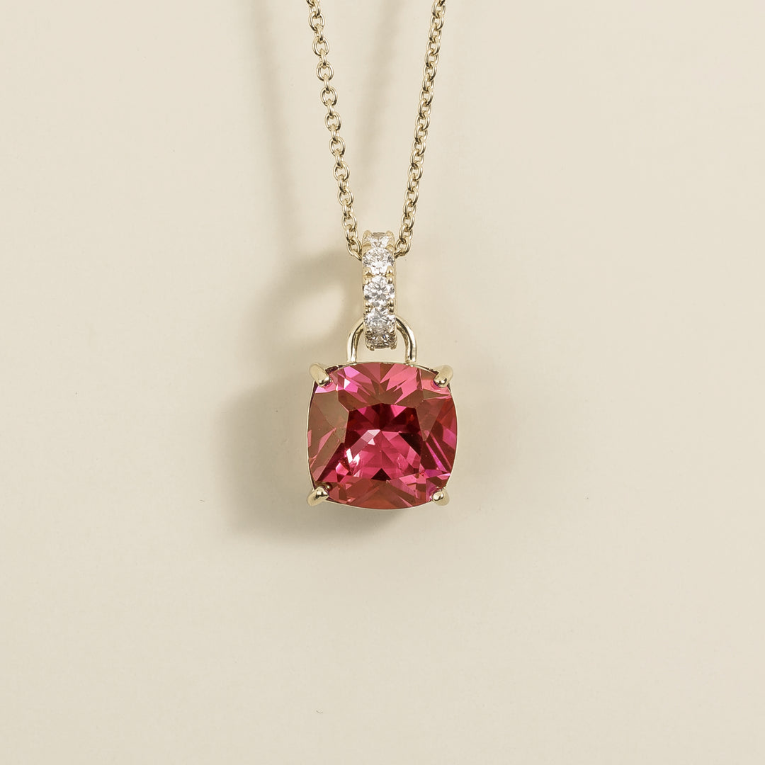 Oreol pendant necklace in Padparadscha sapphire & Diamond set in White gold