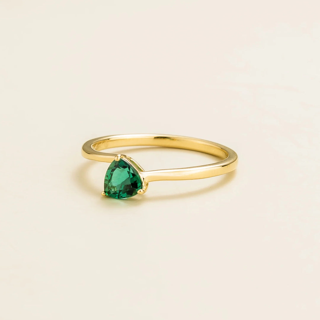 Trillion Gold Ring Set With Emerald By Juvetti Online Jeweller